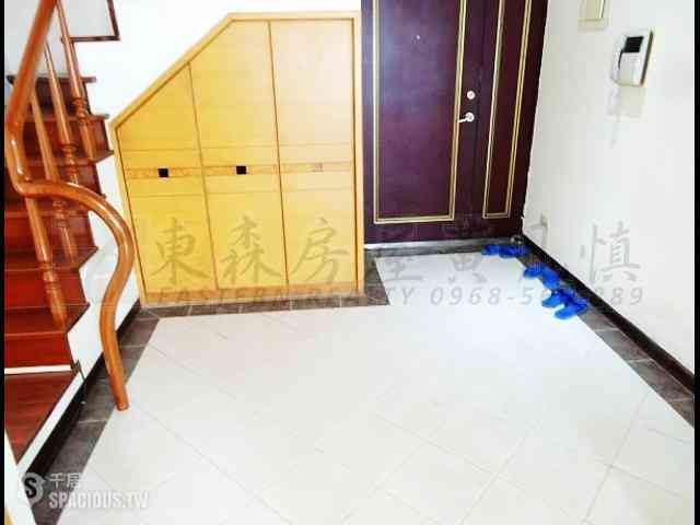 Tucheng - No. XX, Lane 102, Section 2, Mingde Road, Tucheng District, New Taipei City, Taiwan 236 06