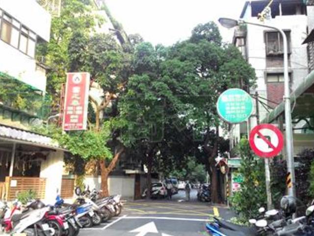 Daan - No. XX, Lane 103, Section 1, Xinsheng South Road, Da’an District, Taipei City, Taiwan 106 01