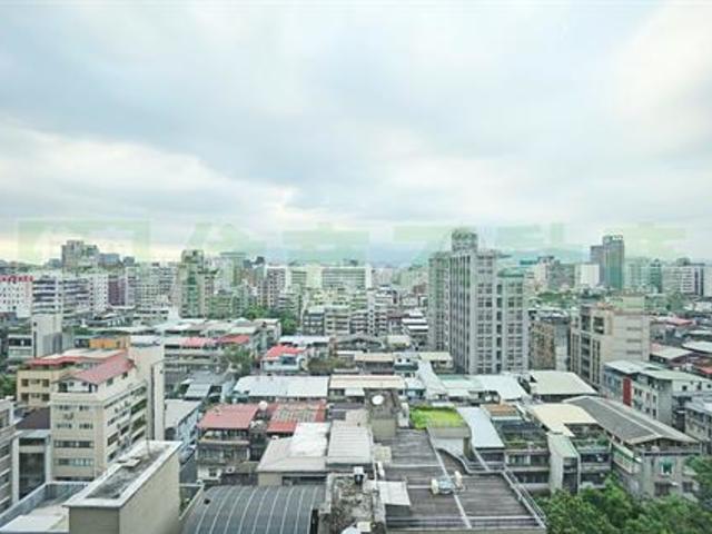 Daan - No. XX, Section 4, Xinyi Road, Da’an District, Taipei City, Taiwan 106 01