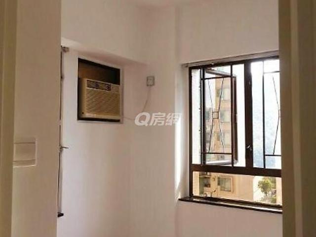 Ap Lei Chau - Shun King Court 01