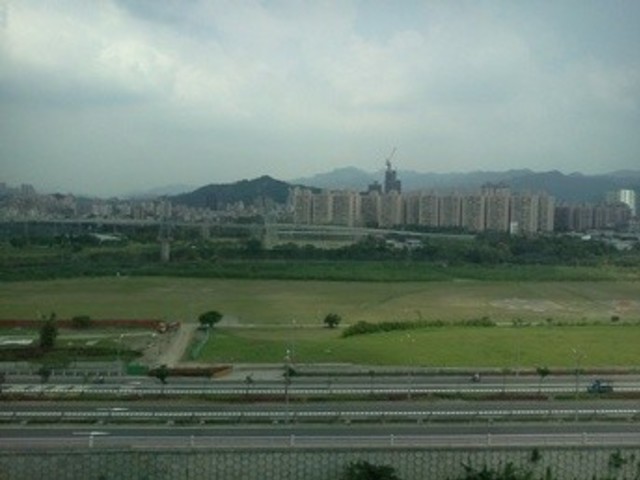 Zhonghe - No. XXX, Section 4, Huanhe East Road, Yonghe District, New Taipei City, Taiwan 234 01