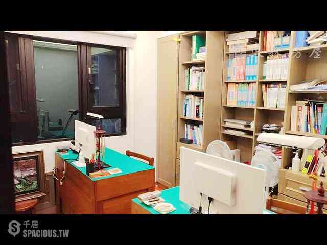 Banqiao - No. XXX, Section 2, Wenhua Road, Banqiao District, New Taipei City, Taiwan 220 05