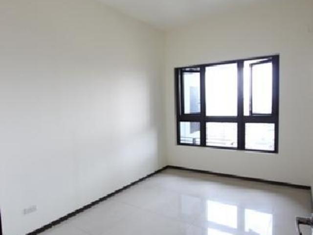 Shilin - No. X, Lane 35, Section 6, Zhongshan North Road, Shilin District, Taipei City, Taiwan 111 01