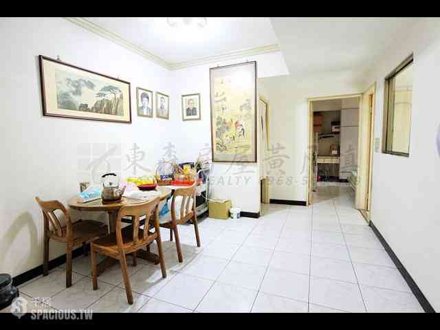 Banqiao - No. XX, Lane 170, Minzu Road, Banqiao District, New Taipei City, Taiwan 220 02