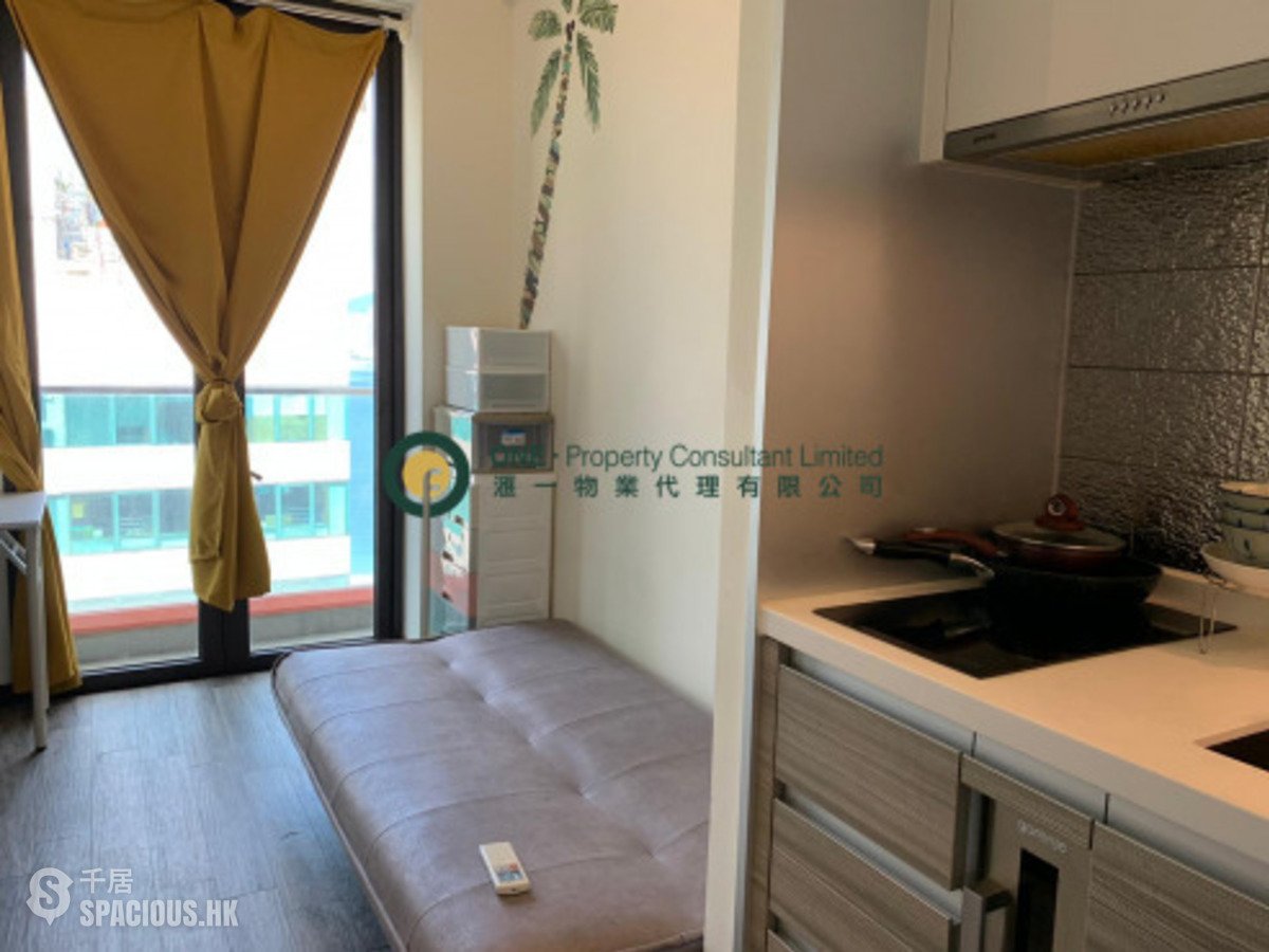 Sheung Wan - AVA128 01