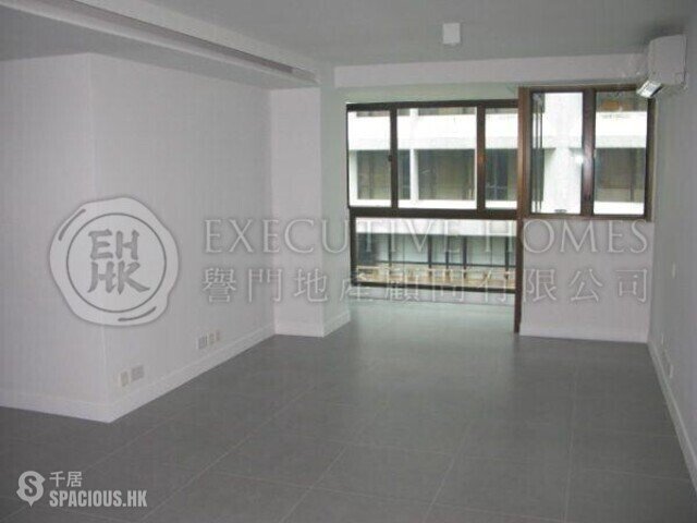 Tsim Sha Tsui East - Hilton Towers 01