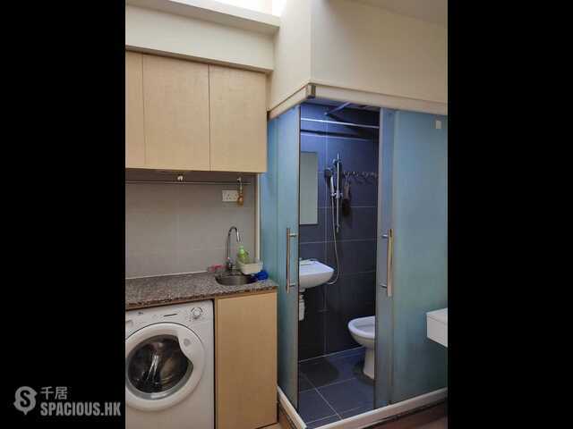 Wan Chai - 221-221A, Wan Chai Road 01