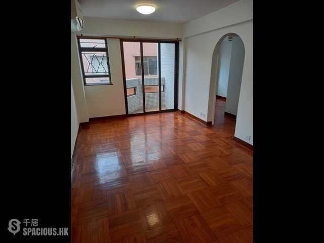 Yau Yat Chuen - Kimont Court 01