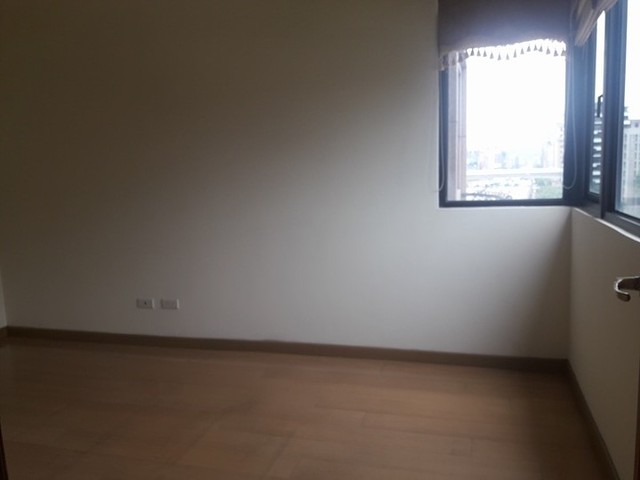 Daan - No. XXX, Section 1, Jianguo South Road, Da’an District, Taipei City, Taiwan 106 01
