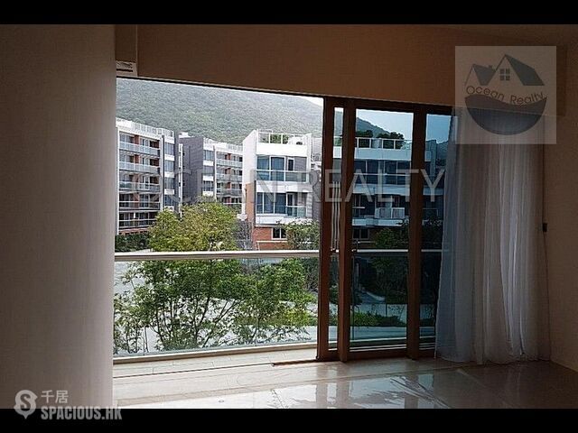 Clear Water Bay - Mount Pavilia 01