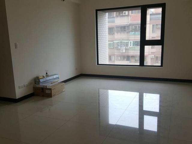 土城區 - 236台灣新北市土城區學成路XXX號 01