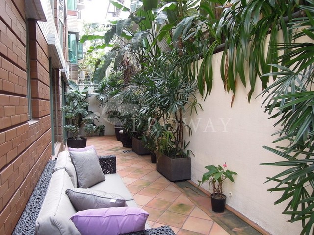 Stubbs Road - 6, Tung Shan Terrace 01