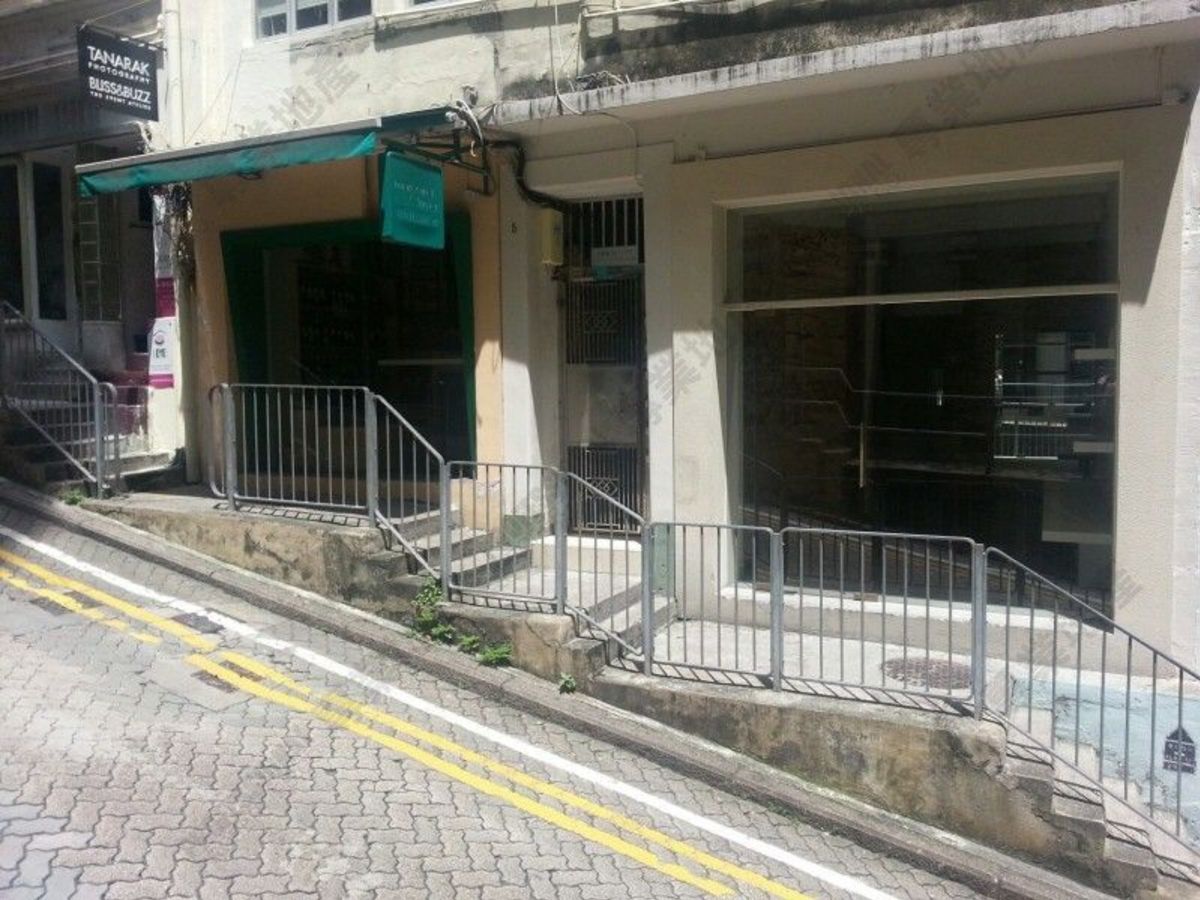Wan Chai - 3, St. Francis Street 01
