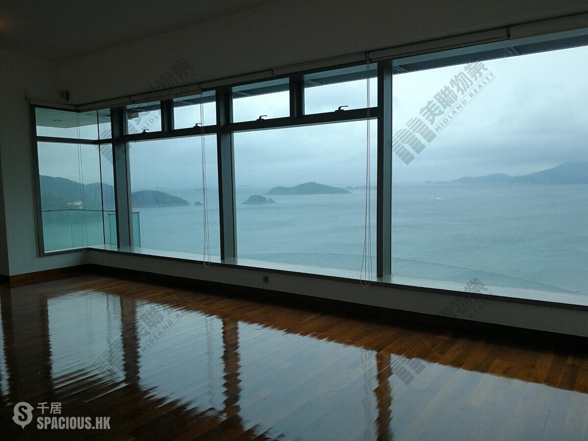 Repulse Bay - 119, Repulse Bay Road 01