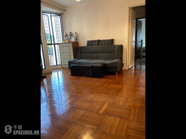 Shau Kei Wan - Perfect Mount Gardens 01