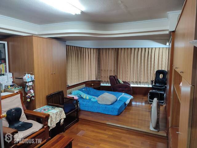 Zhongshan - No. XX, Section 1, Minsheng East Road, Zhongshan District, Taipei City, Taiwan 10491 01
