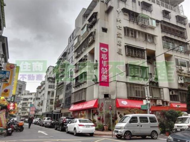 Daan - No. XX, Lane 300, Section 4, Ren'ai Road, Da’an District, Taipei City, Taiwan 106 01