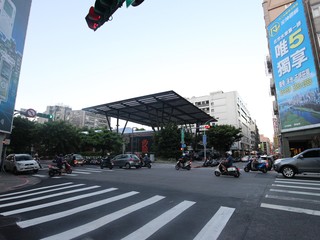 Wanhua - XX-X Lane 125, Emei Street, Wanhua, Taipei 02
