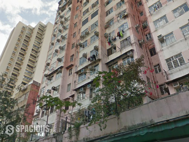 Chai Wan - Moon Wah Building 01