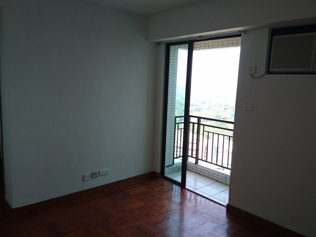 Sheung Shui - 8, Royal Green 01