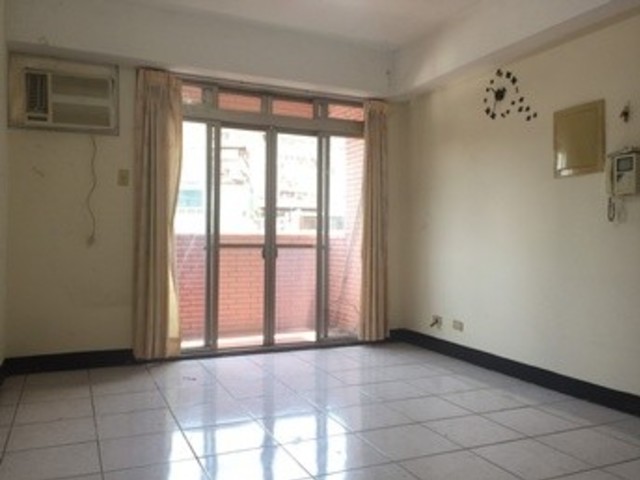 Zhonghe - No. XXX, Nanshan Road, Zhonghe District, New Taipei City, Taiwan 235 01