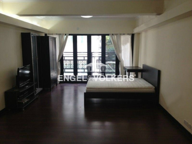 Central - 29-31, Gough Street 01
