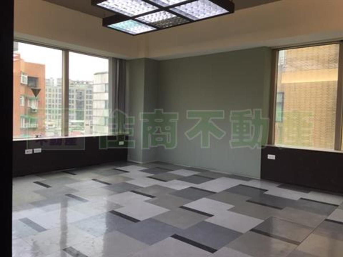 信義區 - 110台灣台北市信義區松德路XX號 01
