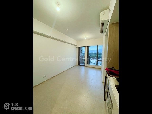 Yuen Long - Atrium House 01
