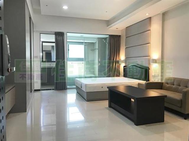 Xinyi - No. XXX, Section 5, Xinyi Road, Xinyi District, Taipei City, Taiwan 110 01