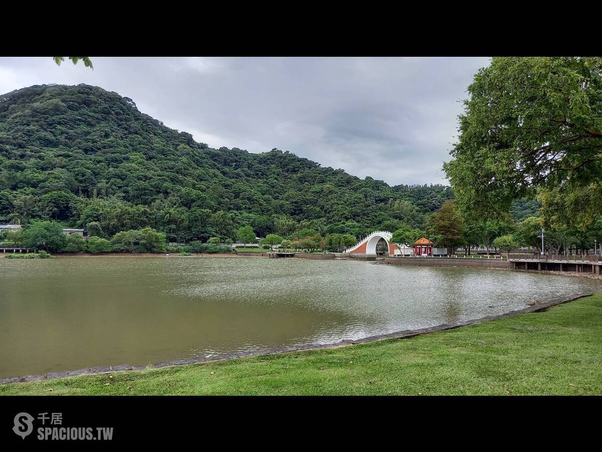 内湖区 - 台北内湖区大湖山莊街XX-X号 01