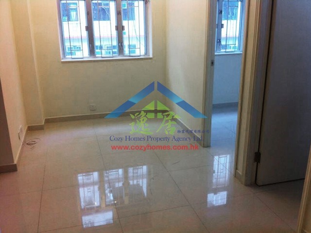 To Kwa Wan - Sang Cheong Building 01