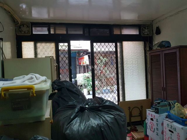 Tucheng - No. X, Alley 3, Lane 318, Section 1, Zhongyang Road, Tucheng District, New Taipei City, Taiwan 236 01