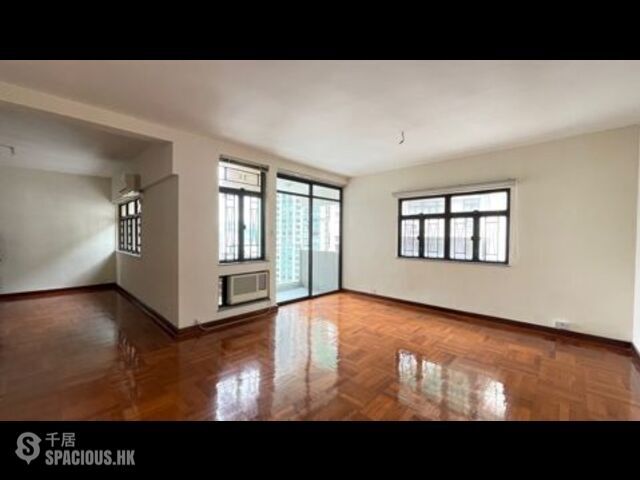 Ho Man Tin - Tip Top Mansion 01