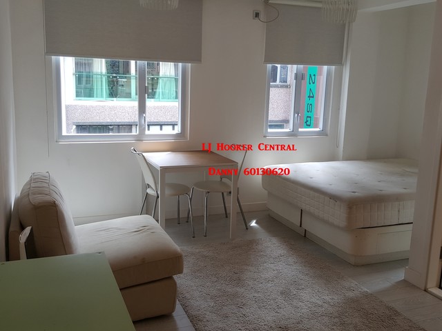 Poho - 15-19, Square Street 01