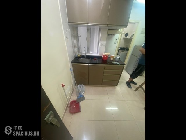 Jordan - Yee Hing Court 01