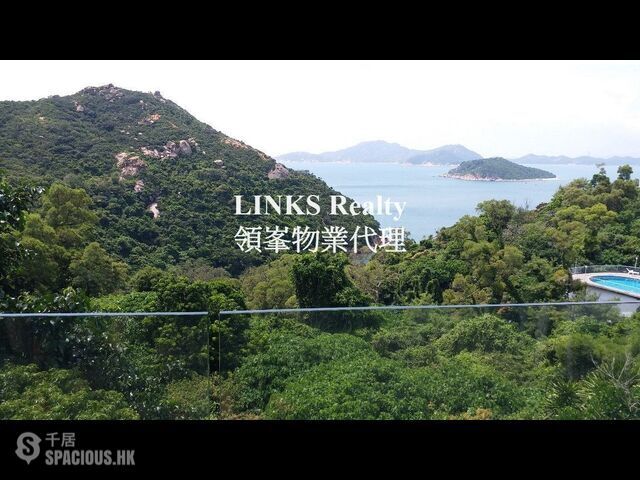 Chung Hom Kok - Pearl Villa 01