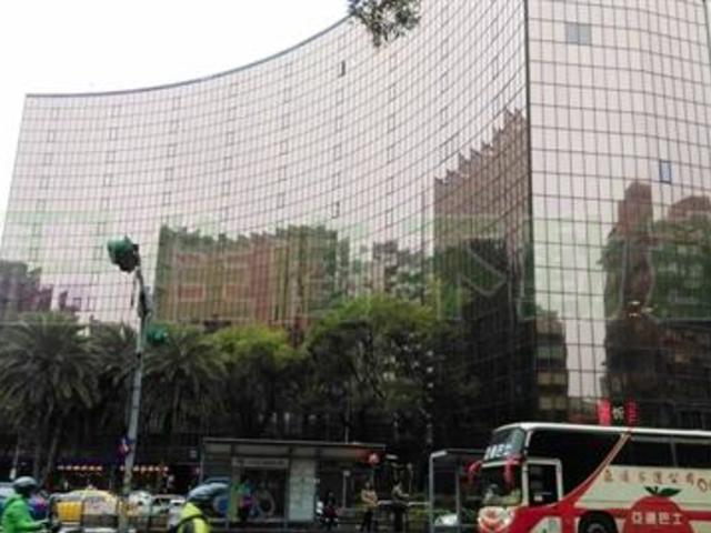 新店區 - 105台灣台北市松山區復興北路XXX號5樓 01