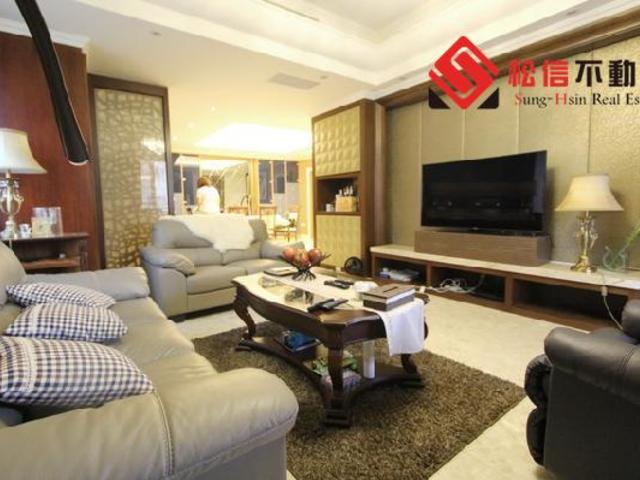 Xinyi - No. XX-1, Songgao Road, Xinyi District, Taipei City, Taiwan 110 01
