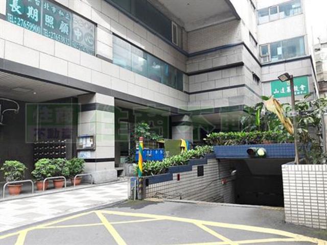 Songshan - No. XXX, Section 5, Nanjing East Road, Songshan District, Taipei City, Taiwan 105 01