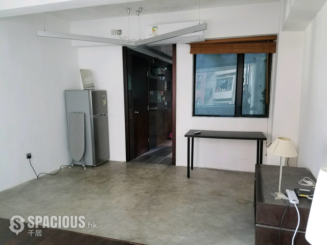 Central - 92, Hollywood Road 01