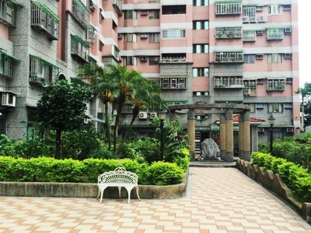 Banqiao - No. X, Section 2, Sichuan Road, Banqiao District, New Taipei City, Taiwan 220 01