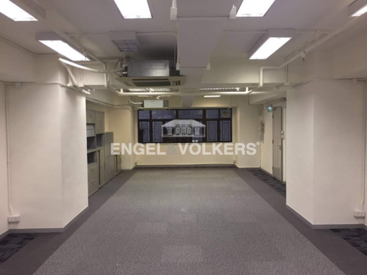 Sheung Wan - Wing Cheong Commercial Building 01