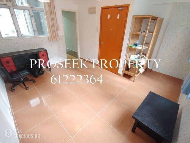 Sai Ying Pun - 17, Tsz Mi Alley 01