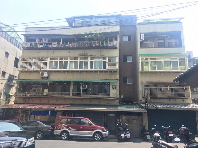 Xinyi - No. X, Lane 300, Fude Street, Xinyi District, Taipei City, Taiwan 110 01
