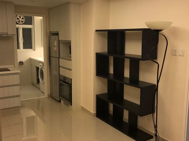 Central - 43, Peel Street 01