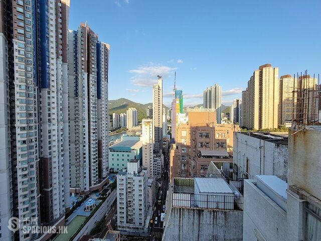 Ap Lei Chau - Billion Court 01