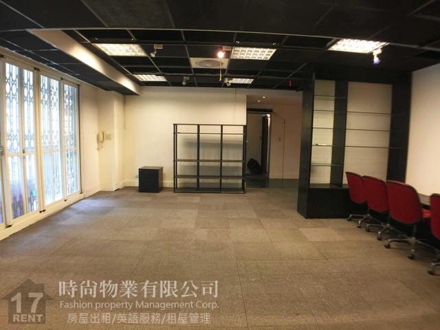 Daan - No. XX, Alley 19, Lane 216, Section 4, Zhongxiao East Road, Da’an District, Taipei City, Taiwan 106 01