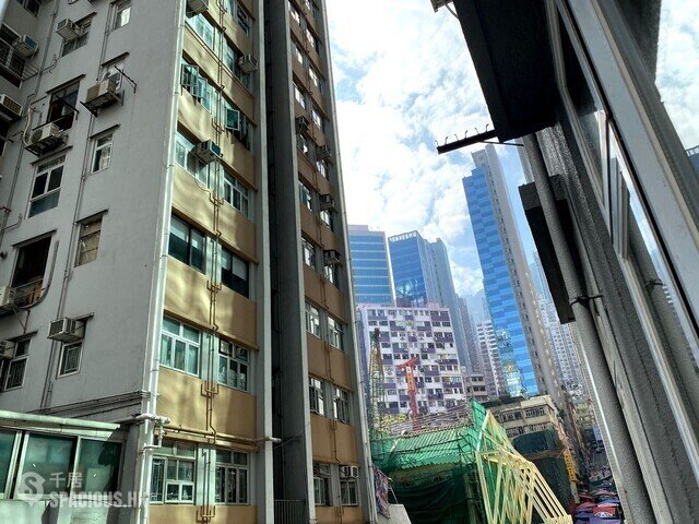 Central - 1-9, Graham Street 01