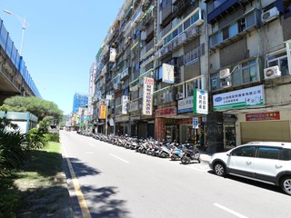 Zhongshan - XX-X Section 3, Xinsheng North Road, Zhongshan, Taipei 08