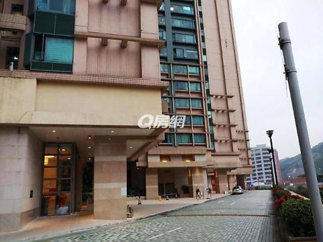 Tsing Yi - Rambler Crest 01